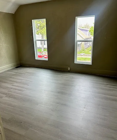 2207 Glen Ct — Photo 18