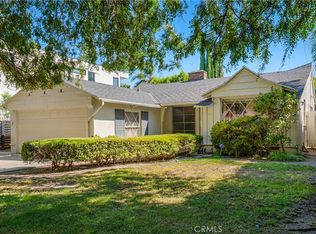 15516 Huston St, Encino, CA 91436