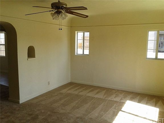 4th image of 3335 Fithian Ave