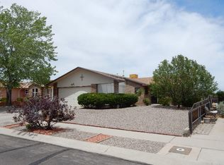 6016 Creggs St NW, Albuquerque, NM 87120
