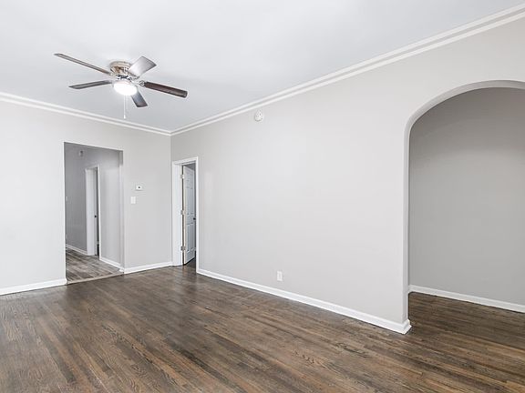 5th image of 7224 S Saint Lawrence Ave #1