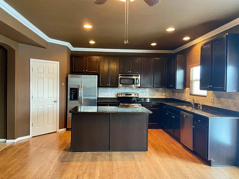 6355 Bearcat Loop — Photo 2
