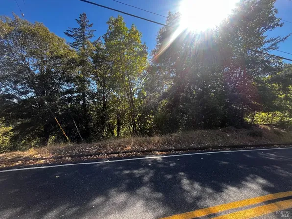 3271 Primrose Drive, Willits, CA 95490