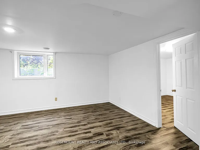 50 Seneca Ave #BASEMENT — Photo 6