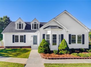 1212 Kanoy Rd, Thomasville, NC 27360