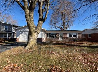 1616 Meadowbrook Dr, Kokomo, IN