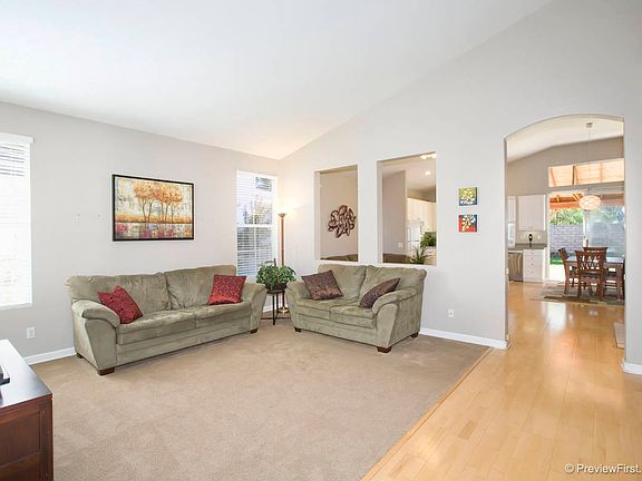 2nd image of 10826 Pacific Canyon Way