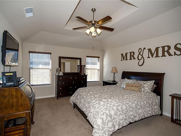 4th image of 1416 Dale Ln