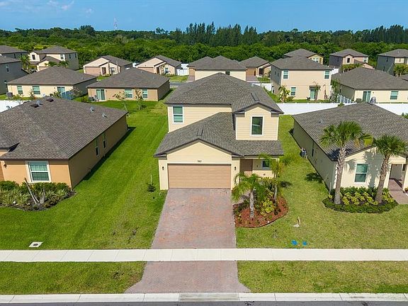 4th image of 763 CARLYLE WAY