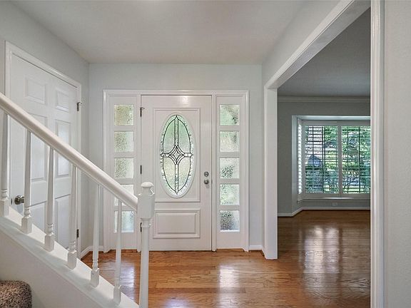 4th image of 13506 Glen Erica Dr