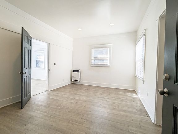 2nd image of 435 W 4th St #1/2