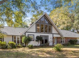 202 E Kingswood Dr, Enterprise, AL 36330