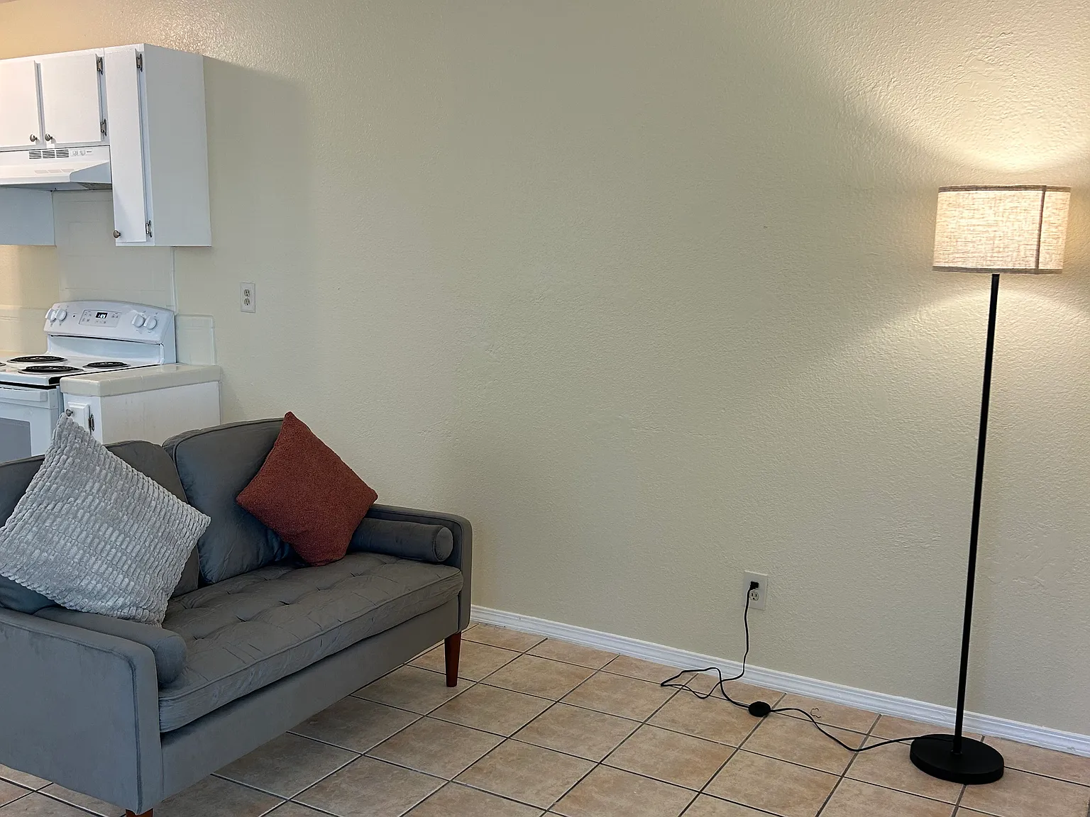 1137 Florida St — Photo 4