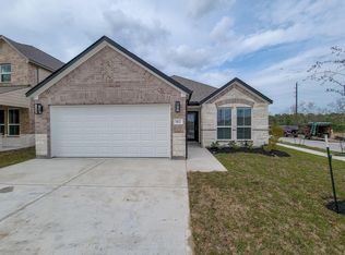 902 Cold Snow Dr, Houston, TX 77090