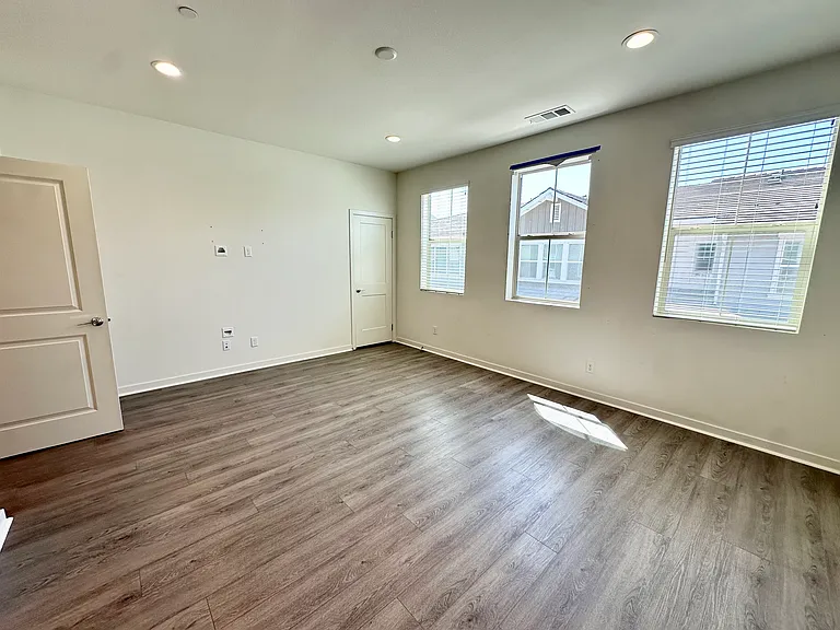 115 Red Brick Dr #3 — Photo 20