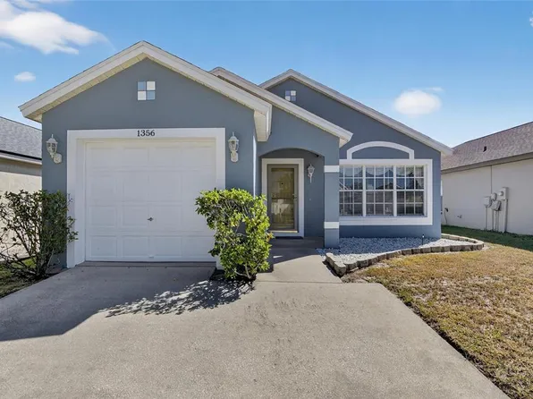 1356 Dew Bloom Rd, Valrico, FL 33594