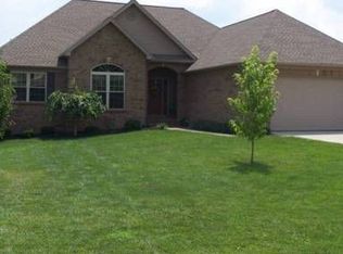 1639 Tedrow Dr, Lawrenceburg, KY 40342