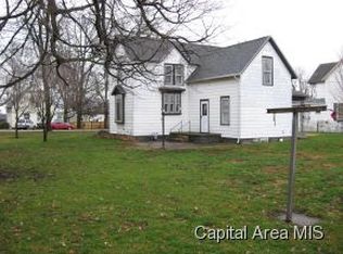 400 S Eaton St, Edinburg, IL
