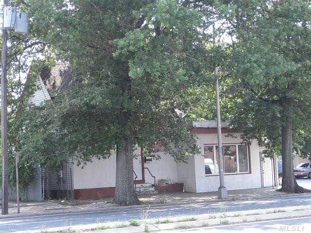 1st image of 211 W Sunrise Hwy