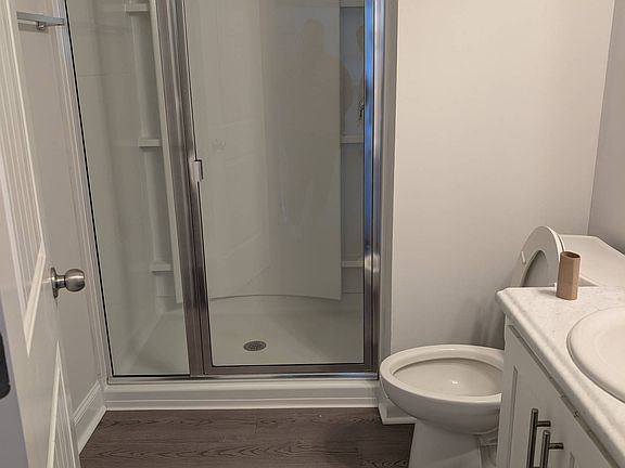 5th image of 294 Grayson Ave