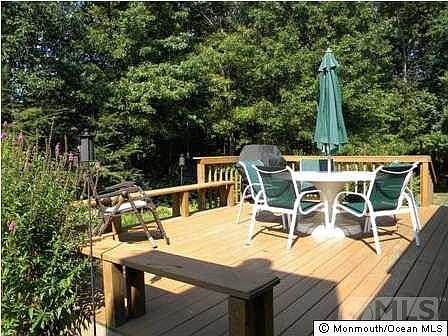 5th image of 718 Tall Oaks Dr