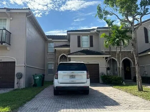 840 SW 154th Path, Miami, FL 33194