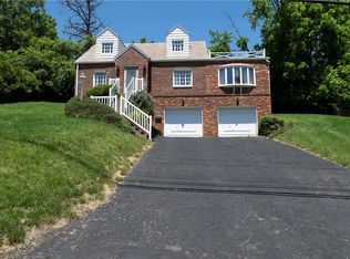 136 Colson Dr, Pittsburgh, PA 15236