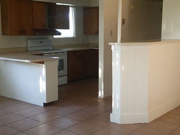 5th image of 3337 N 66th Pl APT 1