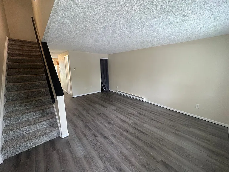 3550 Butternut Dr — Photo 4