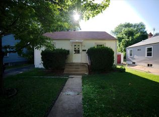 3537 Saint Gregory Ln, Saint Ann, MO 63074