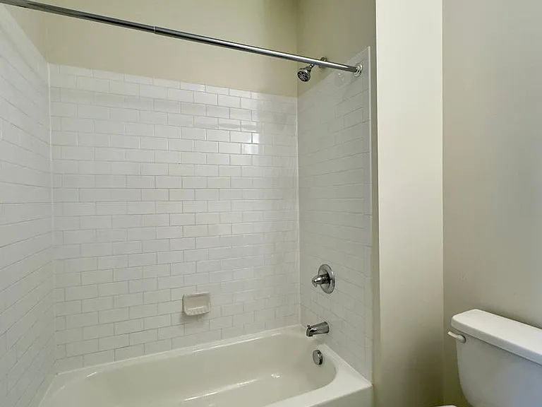 Townhomes along Hamilton Ave, MD! — Photo 46