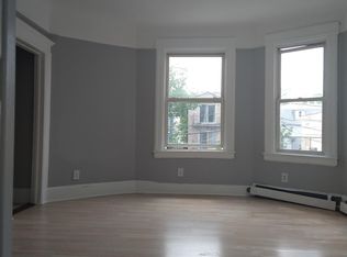 17 Cedar Ave #3, Newark, NJ 07106