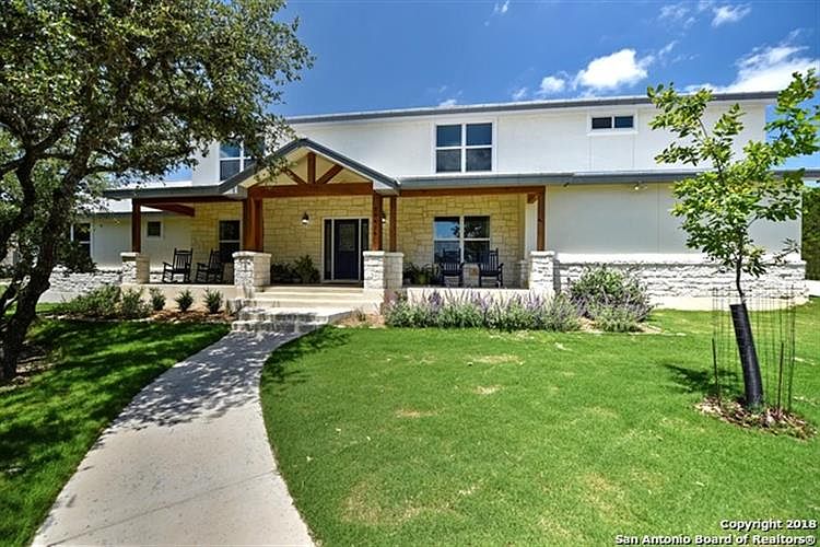 1st image of 28414 Quadrille Ln