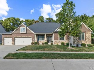 377 Sturbridge Dr, Saint Charles, MO 63303