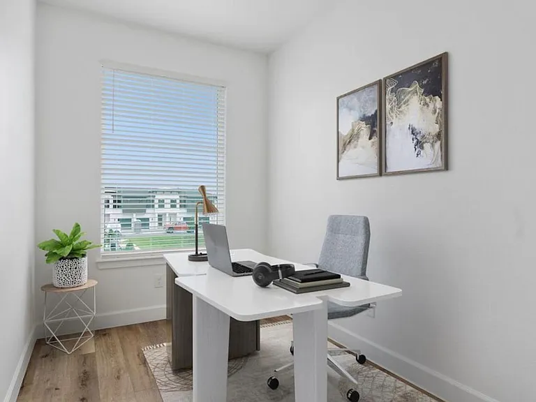 144 Luma Pl — Photo 4