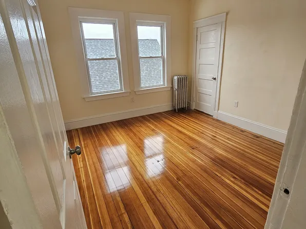 50 Wheatland Ave APT 3, Dorchester Center, MA 02124