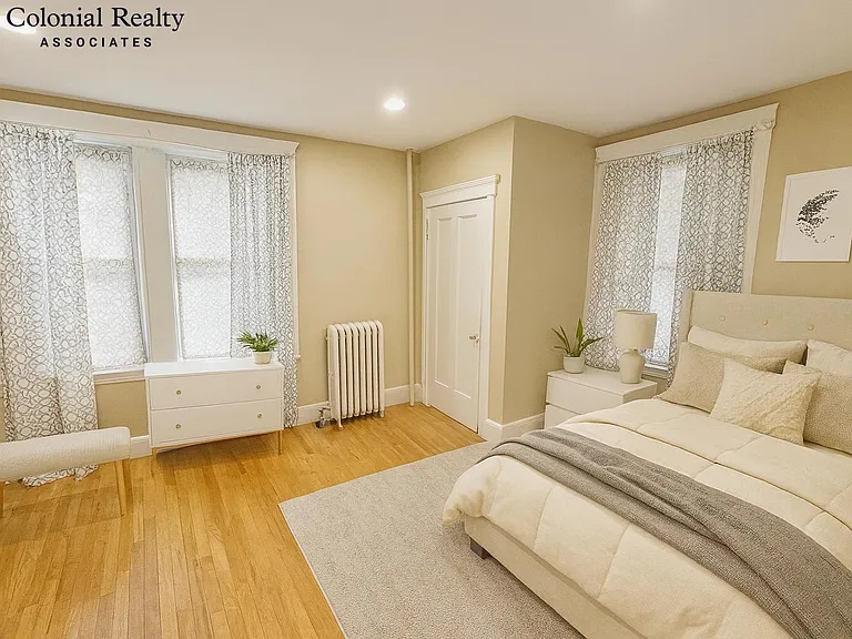 58 Egmont St #2A — Photo 7