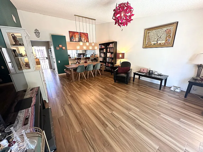 386 N Ironpike Cir — Photo 18