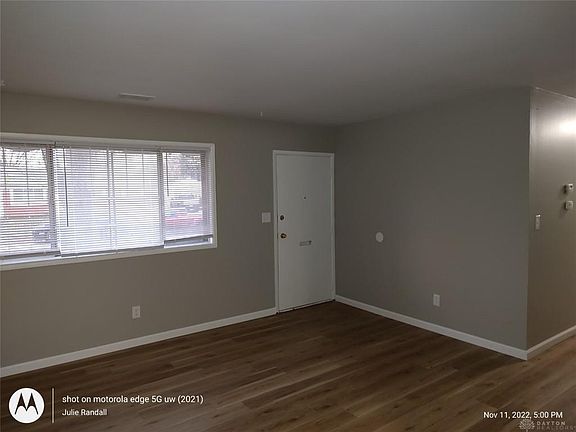 4th image of 160 Cozad Dr