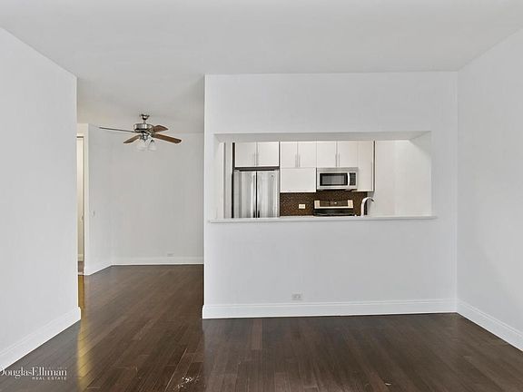3rd image of 62 W 62nd St APT 10A