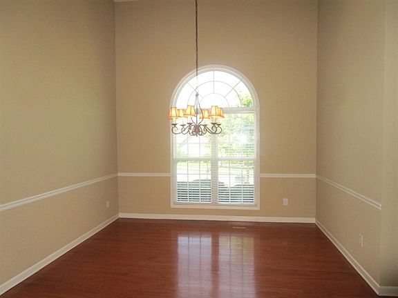 3rd image of 3826 Bald Eagle Dr