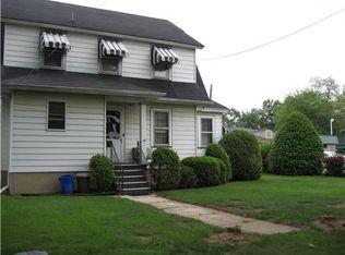 108 Stephenson Ave, Middlesex, NJ 08846