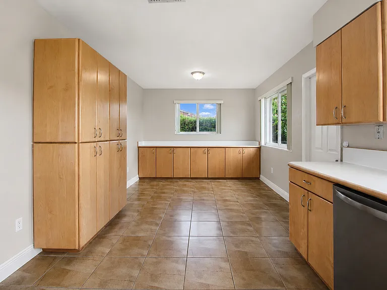 15445 SW 99th Ave — Photo 3