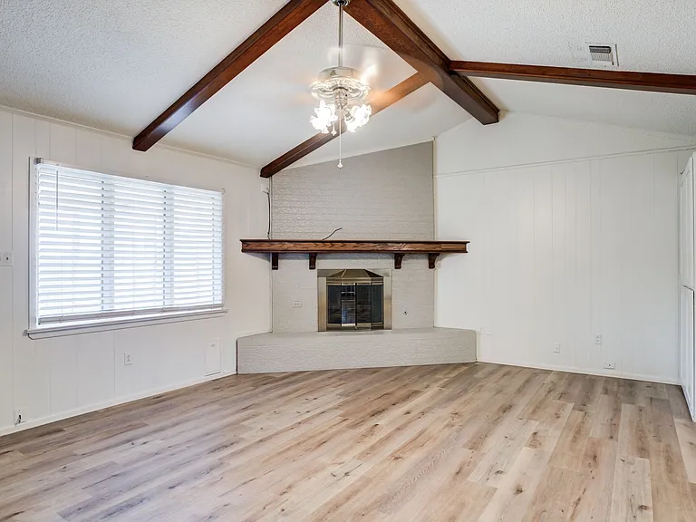 810 Mimosa Ave — Photo 13