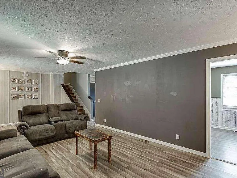 2193 Kings Forest Dr SE — Photo 11
