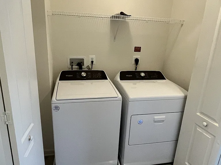 164 Scotch Pine Dr #1 — Photo 3