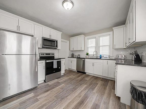 5th image of 227 Gunnison Ave SW