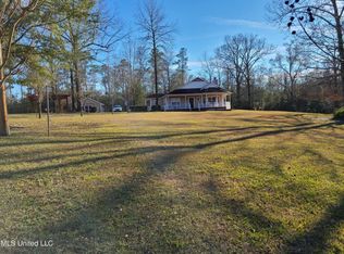 52 Hummingbird Ln, Carriere, MS 39426
