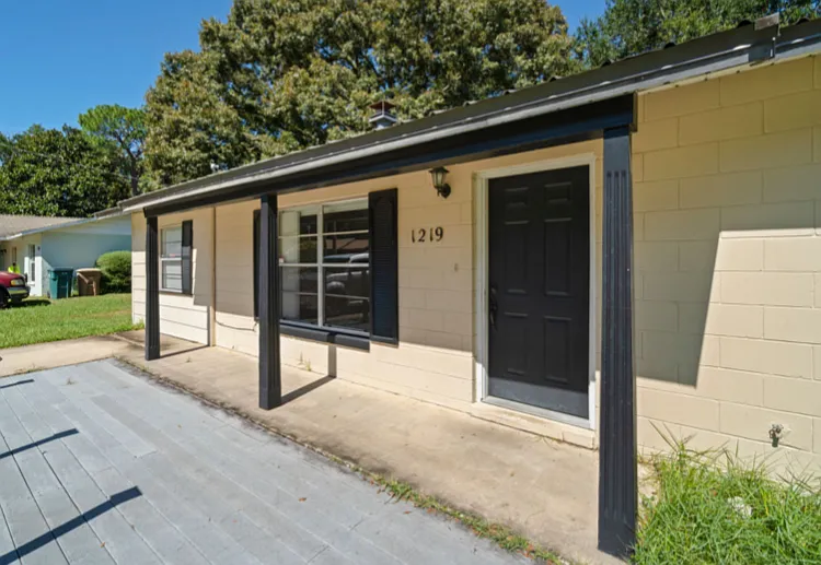 3 bed, 2782 sqft, $1,675 — Photo 2