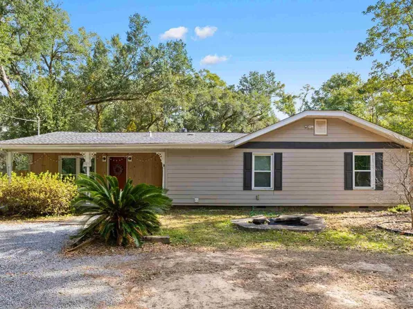 9050 Chisholm Rd, Pensacola, FL 32514